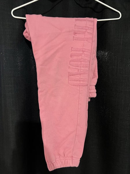 Country Road Pants Carousel 1