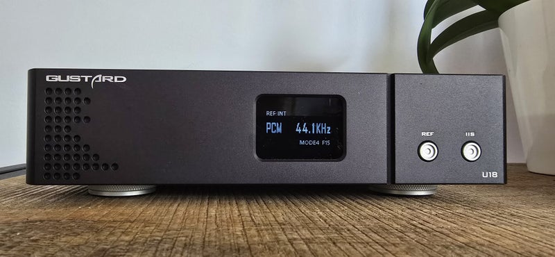 Gustard U18 DDC - digital-to-digital converter Carousel 1