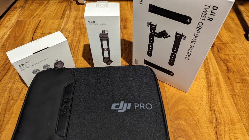 DJI RSC 2 Pro Combo Plus Gimbal Stabilizer Carousel 1