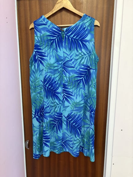 Hawaii Hibiscus Clothing colourful dress size 14-16 Carousel 2