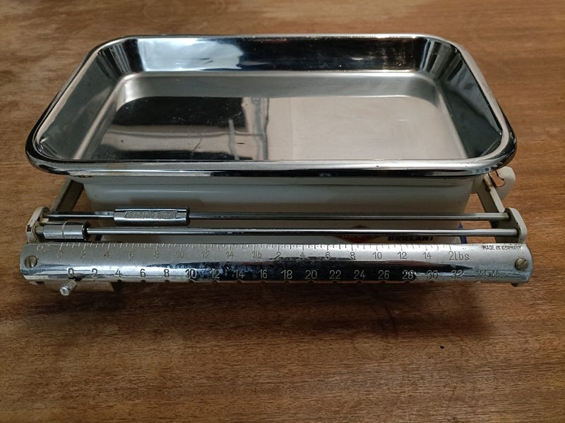 Antique vintage kitchen scales Carousel 1
