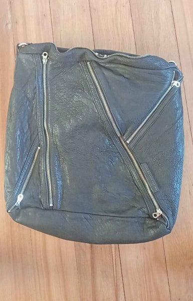 Marc by Marc Jacobs handbag Carousel 2