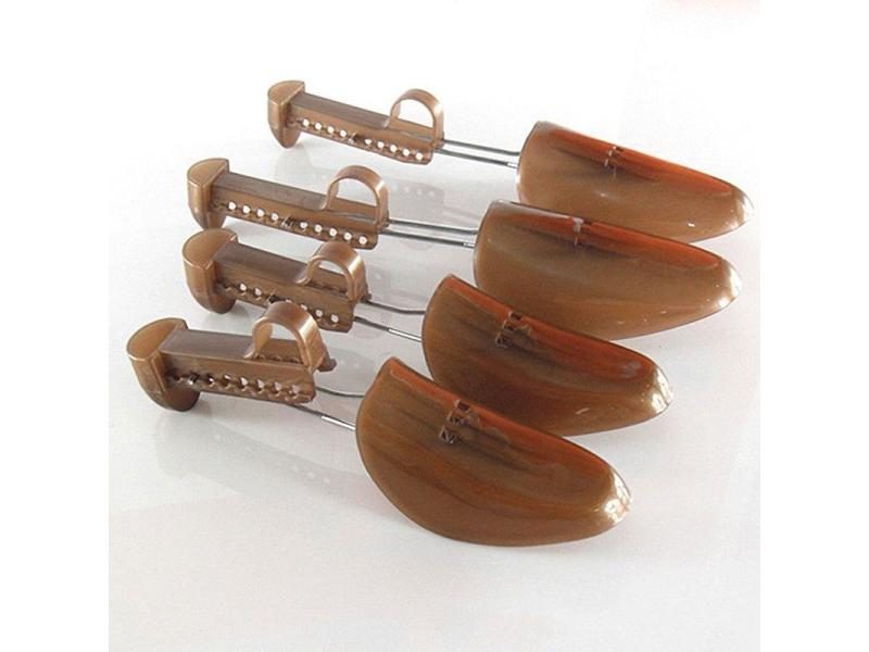 1 Pair Adjustable Plastic Boots Shoe Stretcher For Men Women Durable Shoe Carousel 2