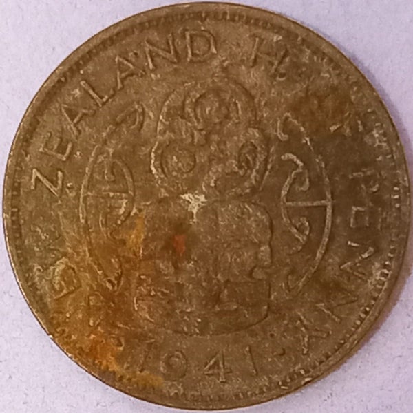 1941 . NEW ZEALAND. HALF PENNY. Carousel 2