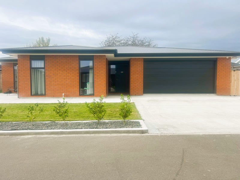 Image 1 of 17