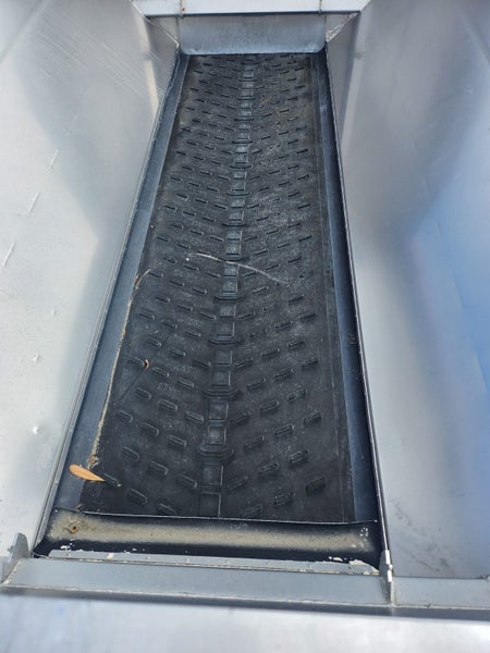 Giltrap 6T Fert Spreader62864738215938111