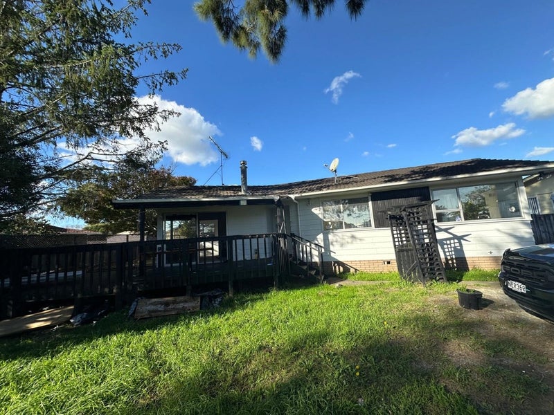 Image 1 of 10