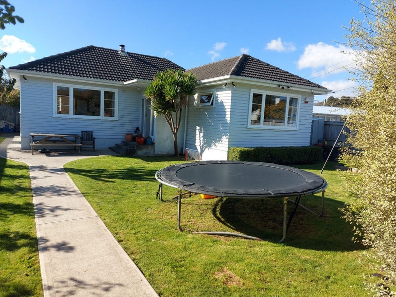 Image 1 of 19