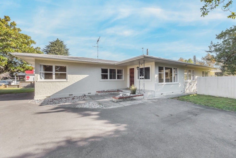 Image 1 of 20