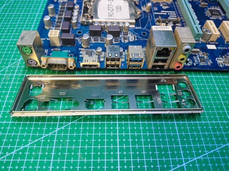 GIGABYATE Z77 Motherboard # LGA 1155 Intel 2Gen 3Gen / H61 P61 H77 B75 Carousel 2