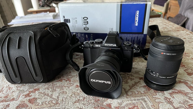 Olympus OM-D E-M5 Carousel 1