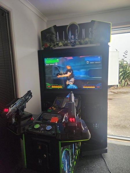 Arcade game Carousel 1