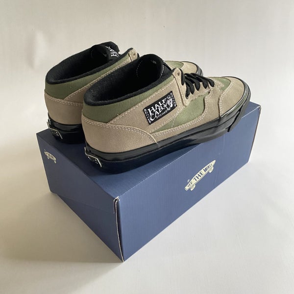 Vans Half Cab Reissue 33. US 10. NEW! FREE SHIPPING! Carousel 2