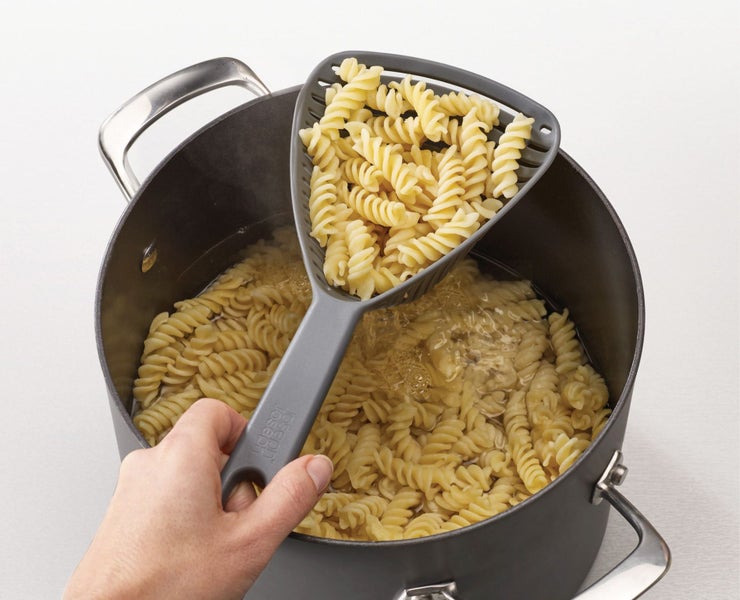 Joseph Joseph Duo Spoon Colander Carousel 3