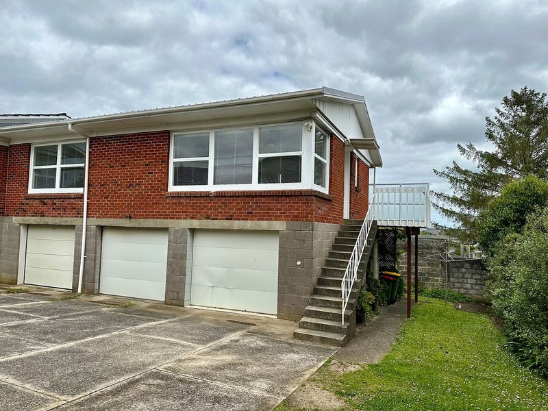 Image 1 of 11