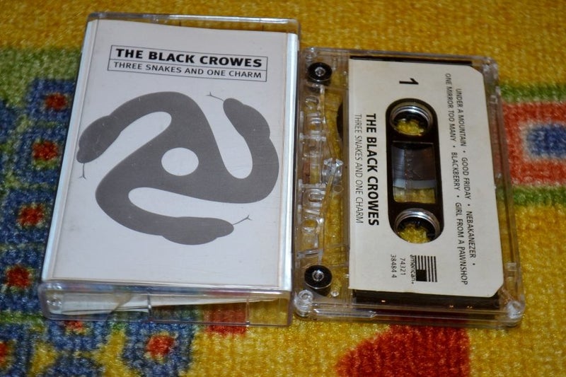 THE BLACK CROWES Three Snakes and One Charm CASSETTE TAPE Carousel 2