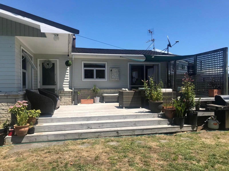 Paraparaumu Beach, 3 bedrooms62868835646082111