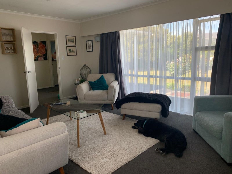 Paraparaumu Beach, 3 bedrooms62868835646082112