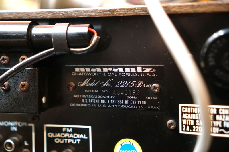 Marantz 2215B Vintage Amplifier & Receiver from The Golden 1970s Made in Japan Carousel 9