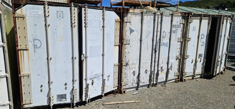 20ft Insulated & Lined Shipping Container62933735168129112