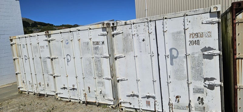 20ft Insulated & Lined Shipping Container62933735168129111