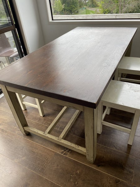 Dining table628638605701131112