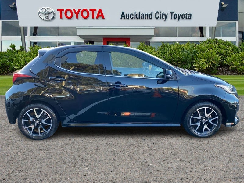 2021 Toyota Yaris Z 1.5 Ltr Hybrid Top Spec62854330124035114