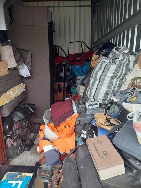Contents of Storage Unit – Dinsdale, Hamilton Carousel 2