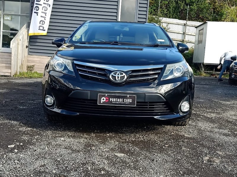 2013 Toyota Avensis Wagon Li62854329151233111