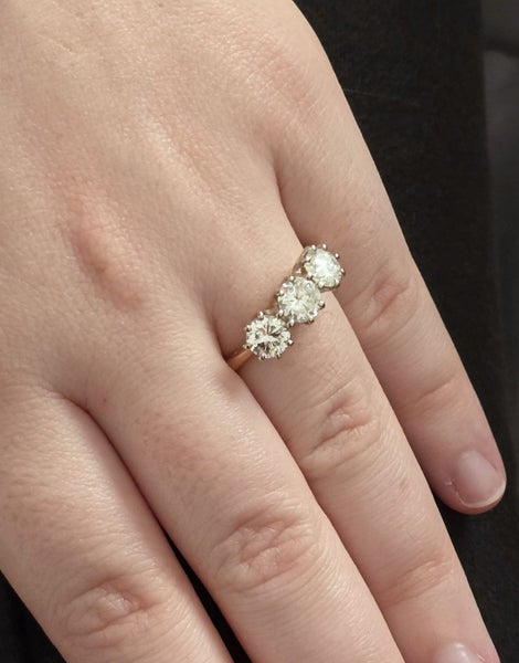 Vintage 1970's 18ct diamond trilogy 1.85tcw fully reconditioned.62988860665731113