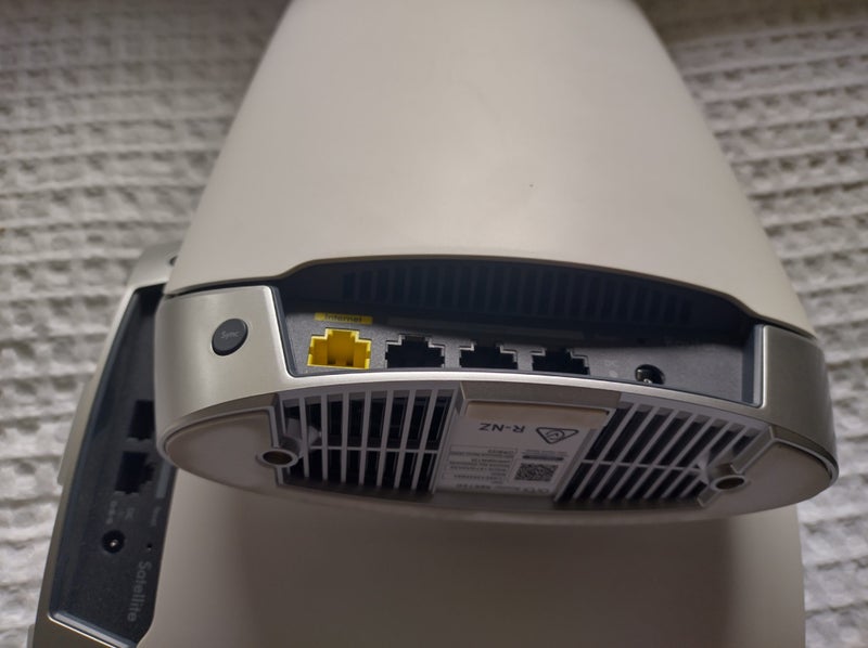 Orbi Netgear Router AX 420062864729004289113