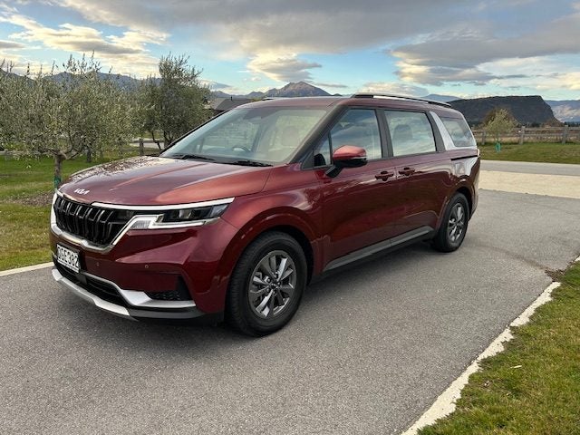 2023 Kia Carnival EX 2.2T/D 8 seater63612857750019111