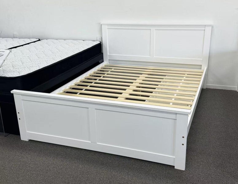 Double Bed White Carousel 2