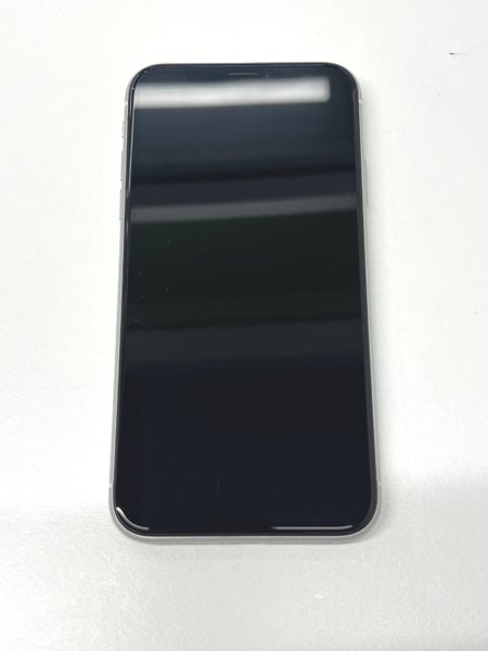 DT Deal! iPhone XR 128GB White Carousel 1