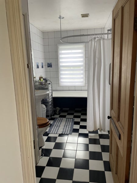 Clevedon, 2 bedrooms64537664985729111