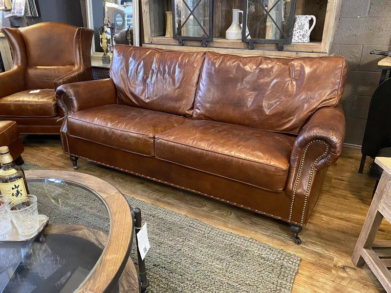 Urbano Interiors - Churchill Aged Full Grain Vintage Leather 3 Seater Carousel 2