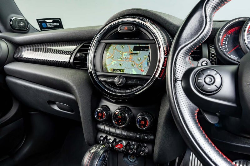 2016 MINI Cooper JCW 2.0PT/6AT/HA/3DR62866857713666114