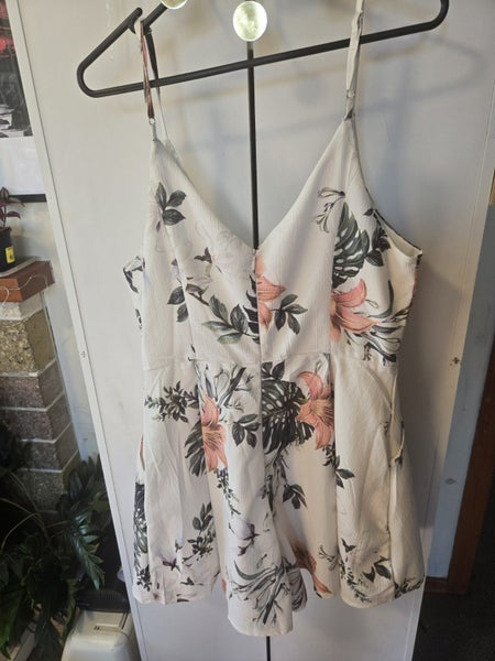 Jump Suit Carousel 1