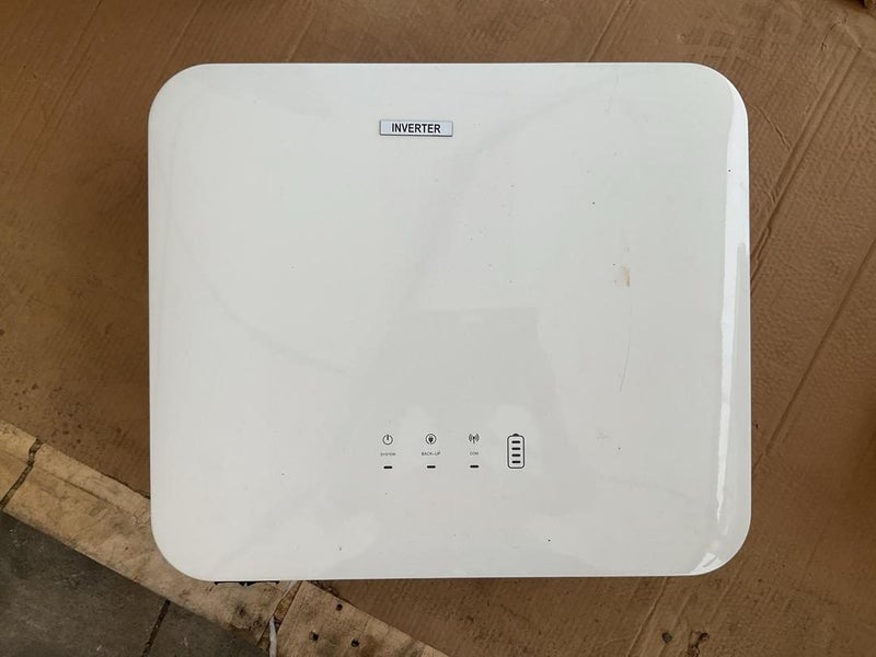 Goodwe GW5000-ES-20 Hybrid Inverter Carousel 1