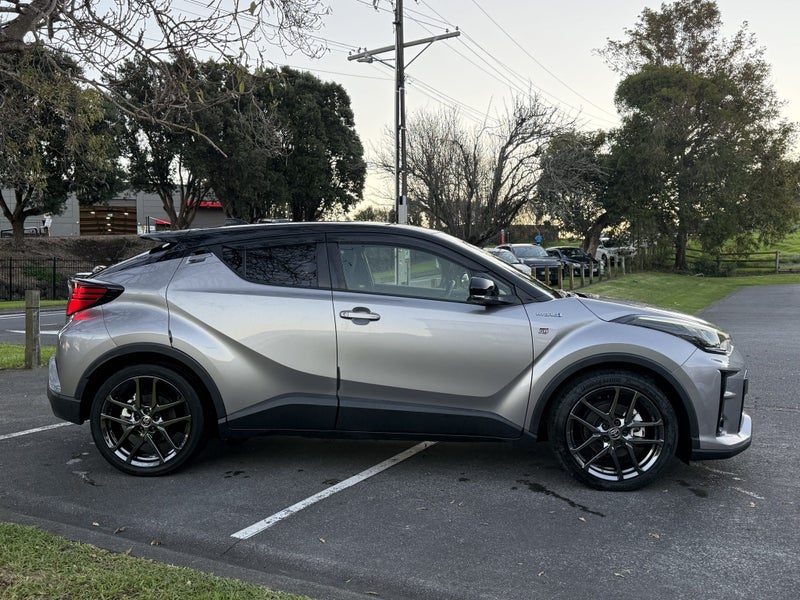 2019 Toyota C-HR 1.8 Hybrid GR Sport62865830129154112