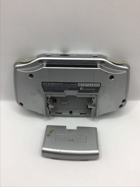 * Silver / Grey Nintendo Gameboy Advance Console * Carousel 2