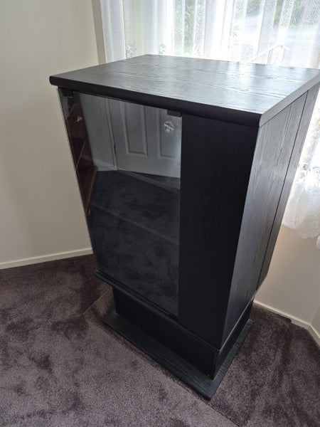 MEDIA CABINET - SOLID WOOD Carousel 2