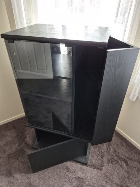 MEDIA CABINET - SOLID WOOD Carousel 1