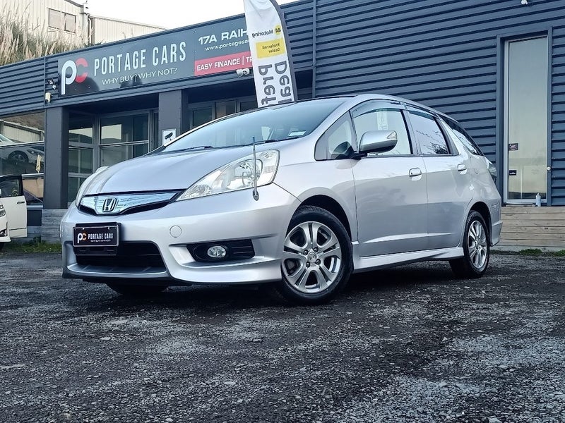 2012 Honda Fit Shuttle Hybrid Navi Premium Sele...62863248310785112