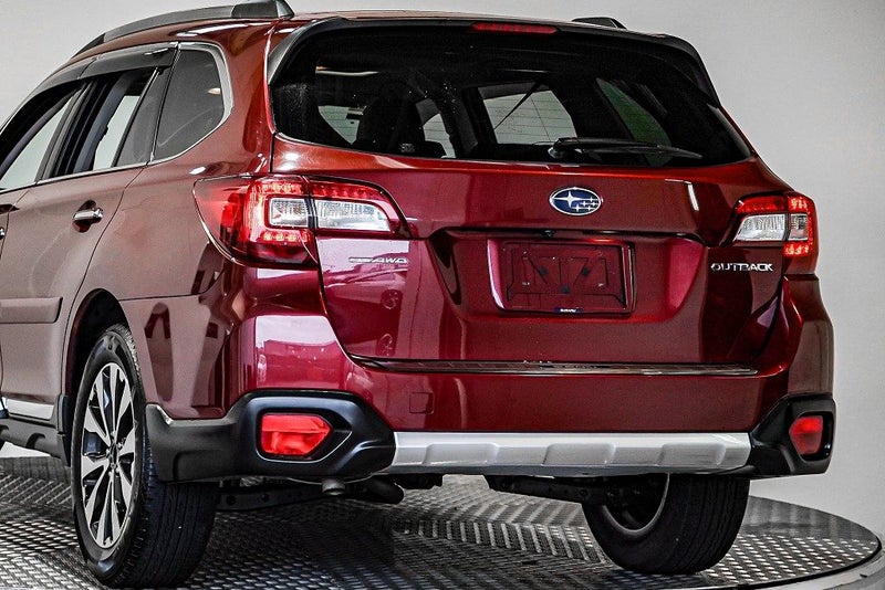 2016 Subaru Outback Limited 4WD / Sunroof / Lea...62865834555137113