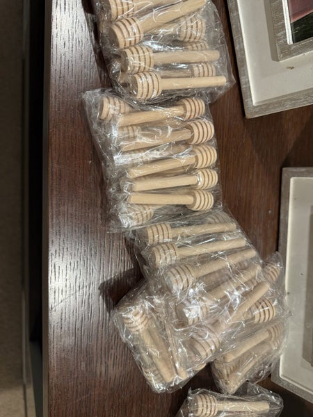 Wooden honey spoons Carousel 1