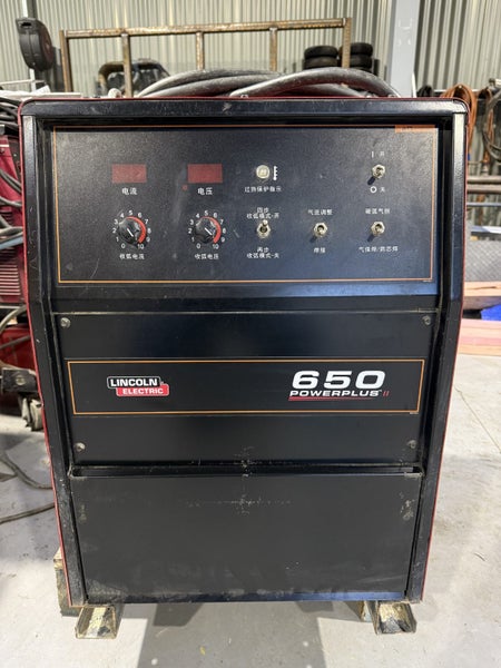 Lincoln 650 POWERPLUS Welder62863219363075111