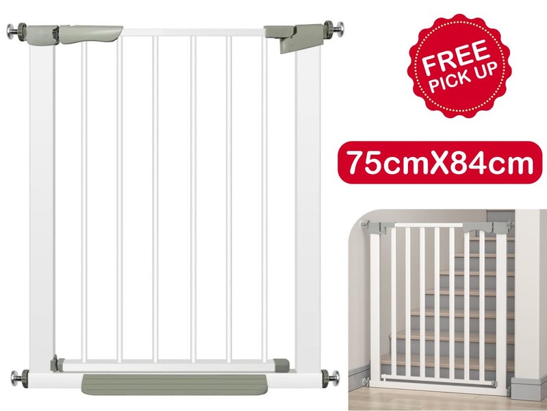 Baby Safety Gate baby Fence (OVER STOCKED) Carousel 1