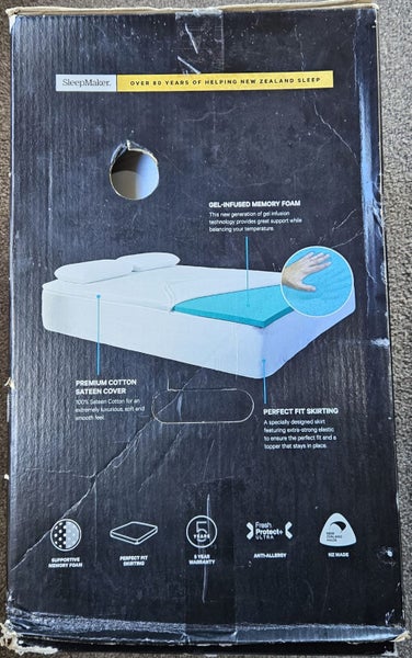 Sleepmaker Queen Size Gel-Infused Memory Foam Topper Carousel 2