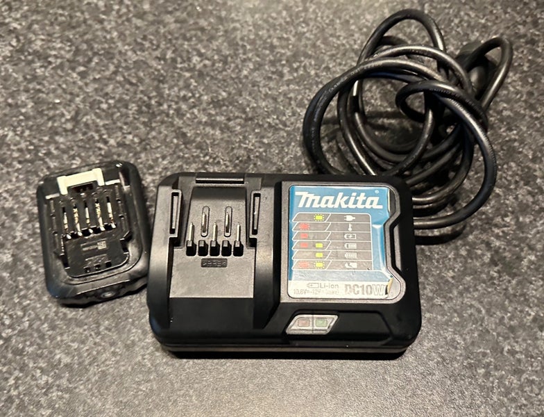 Makita Heated XL Hi-vis Jacket 2ah battery and charger Carousel 5